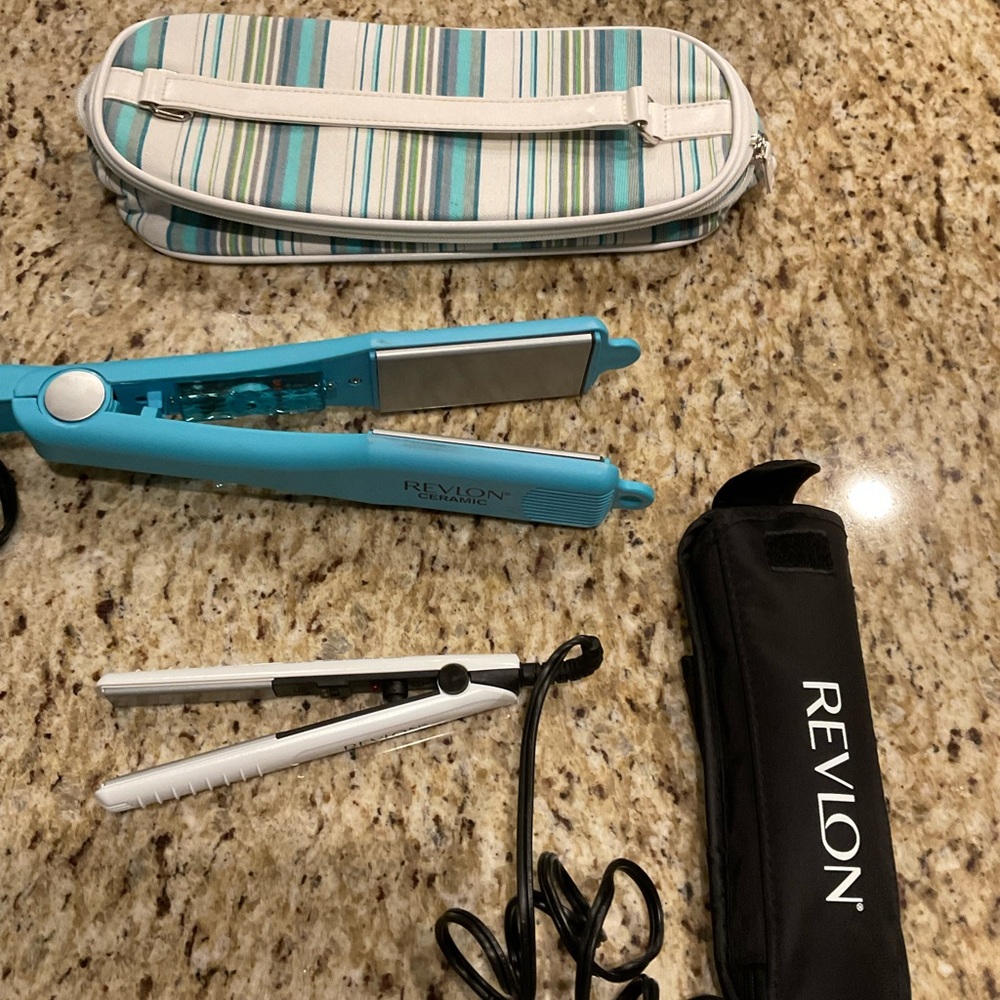 Revlon Blue and White Hair Styling Set
